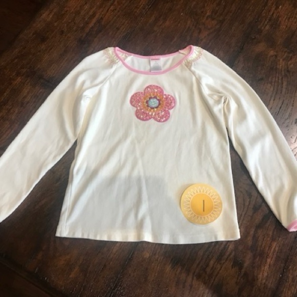 #1 - Gymboree White w/Pink Shirt - Size 6